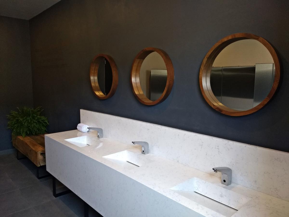 Bedford Hotel Jurica 외부 사진